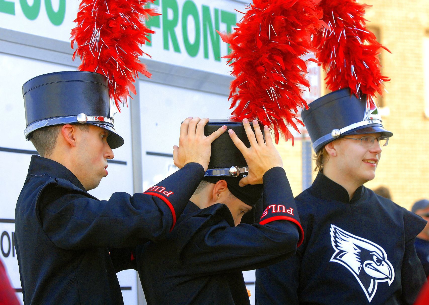 090418-blm-loc-4parade